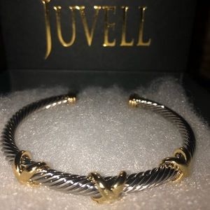 🆕NWB Juvell 18K Two-tone Cable Cuff
